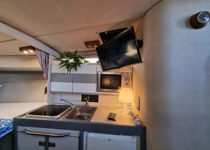 Experiencia En El Mar T Πλωτό κατάλυμα Χιχόν